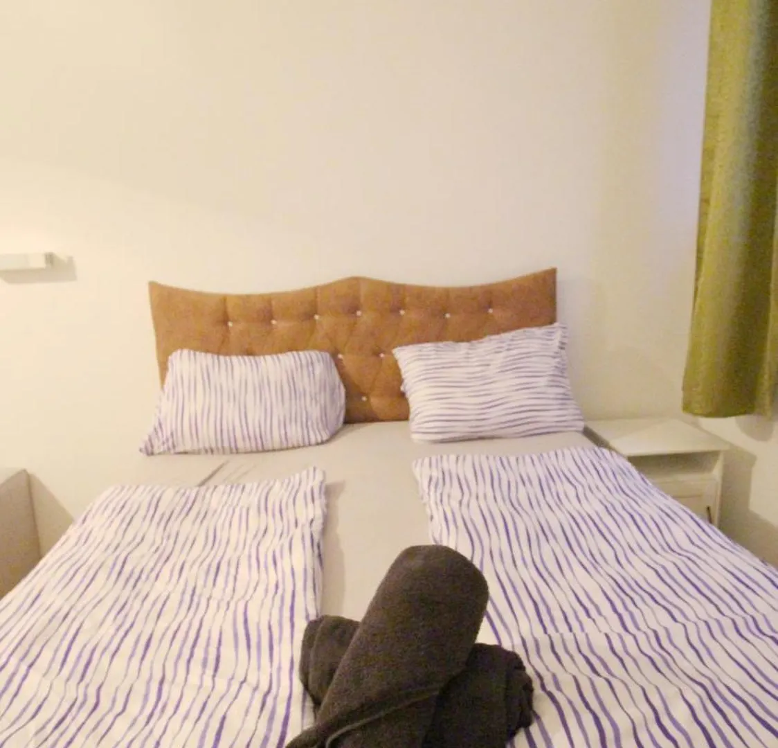 Triple Room In Hutteldorfer Strasse Area Vídeň Rakousko